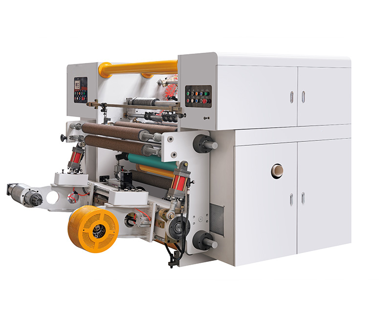 Компјутеризирана машина за сечење и премотување со голема брзина